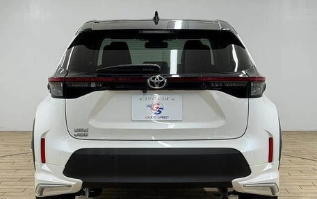 Toyota Yaris Cross, 2021 год, 1 515 000 рублей, 12 фотография