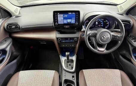 Toyota Yaris Cross, 2021 год, 1 515 000 рублей, 16 фотография