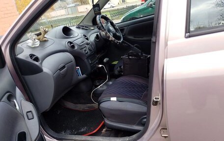 Toyota Vitz, 2002 год, 350 000 рублей, 7 фотография
