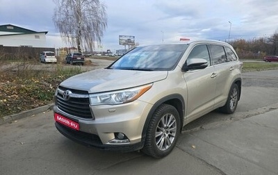 Toyota Highlander III, 2014 год, 2 599 000 рублей, 1 фотография