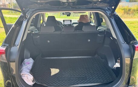 Toyota RAV4, 2019 год, 3 100 000 рублей, 10 фотография