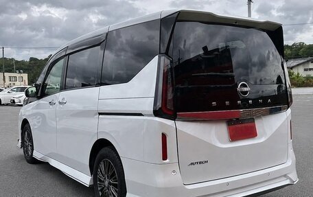 Nissan Serena, 2023 год, 2 055 000 рублей, 6 фотография