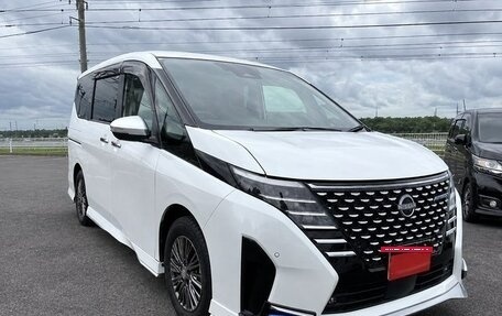 Nissan Serena, 2023 год, 2 055 000 рублей, 2 фотография
