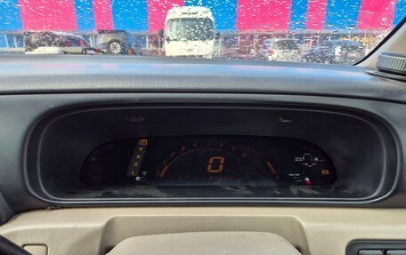 Nissan Liberty, 2002 год, 270 000 рублей, 8 фотография