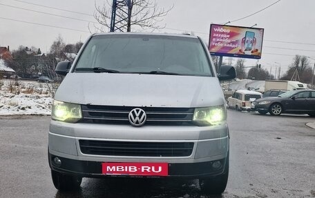 Volkswagen Multivan T5, 2012 год, 1 700 000 рублей, 2 фотография