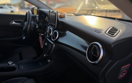 Mercedes-Benz CLA, 2015 год, 1 670 000 рублей, 13 фотография