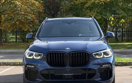 BMW X5, 2019 год, 5 300 000 рублей, 3 фотография