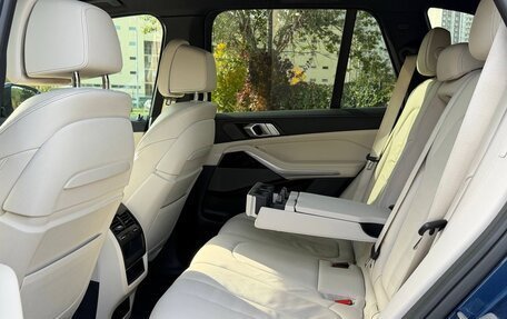 BMW X5, 2019 год, 5 300 000 рублей, 24 фотография