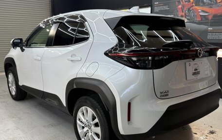 Toyota Yaris Cross, 2023 год, 1 528 000 рублей, 3 фотография