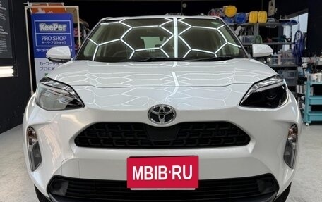 Toyota Yaris Cross, 2023 год, 1 528 000 рублей, 2 фотография