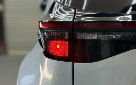 Toyota Yaris Cross, 2023 год, 1 528 000 рублей, 26 фотография