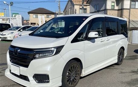 Honda Stepwgn IV рестайлинг, 2020 год, 1 885 000 рублей, 1 фотография