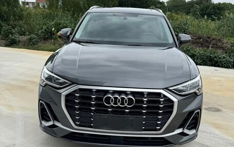 Audi Q3, 2022 год, 1 900 000 рублей, 2 фотография