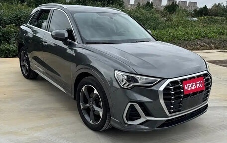 Audi Q3, 2022 год, 1 900 000 рублей, 3 фотография