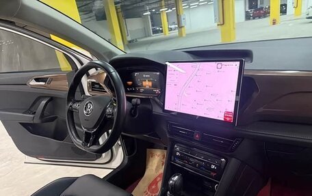 Volkswagen Tharu, 2022 год, 1 630 000 рублей, 8 фотография