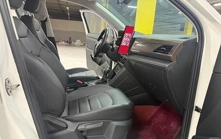 Volkswagen Tharu, 2022 год, 1 630 000 рублей, 13 фотография