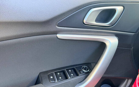 KIA cee'd III, 2019 год, 1 702 000 рублей, 15 фотография
