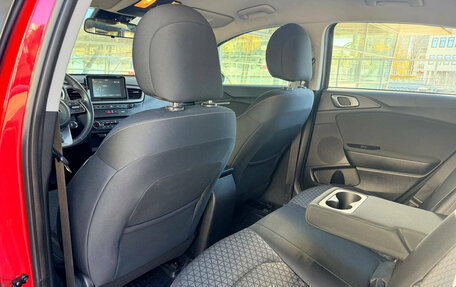 KIA cee'd III, 2019 год, 1 702 000 рублей, 18 фотография