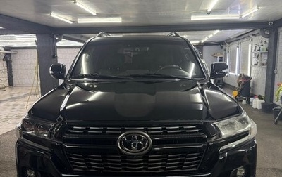 Toyota Land Cruiser 200, 2018 год, 4 900 000 рублей, 1 фотография