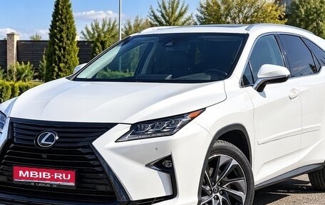 Lexus RX IV рестайлинг, 2019 год, 4 400 000 рублей, 1 фотография