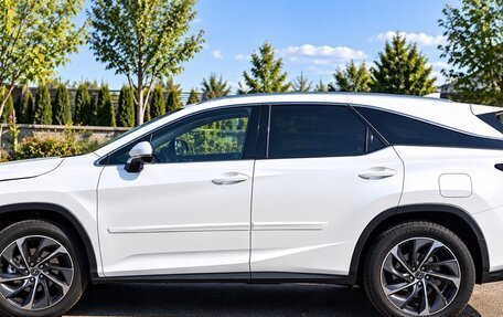 Lexus RX IV рестайлинг, 2019 год, 4 400 000 рублей, 3 фотография
