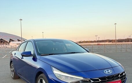 Hyundai Elantra, 2020 год, 2 200 000 рублей, 3 фотография