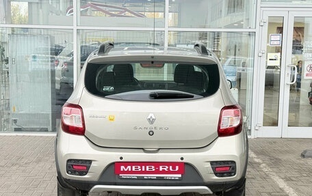 Renault Sandero II рестайлинг, 2015 год, 999 000 рублей, 4 фотография