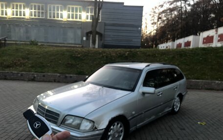 Mercedes-Benz C-Класс, 1998 год, 150 000 рублей, 2 фотография