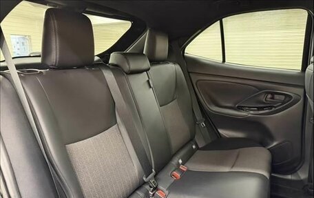 Toyota Yaris Cross, 2023 год, 1 533 000 рублей, 21 фотография