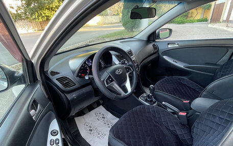 Hyundai Solaris II рестайлинг, 2015 год, 890 000 рублей, 6 фотография