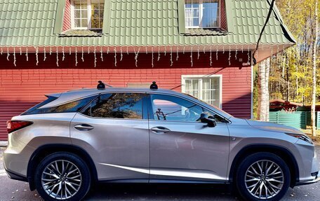 Lexus RX IV рестайлинг, 2017 год, 3 450 000 рублей, 5 фотография