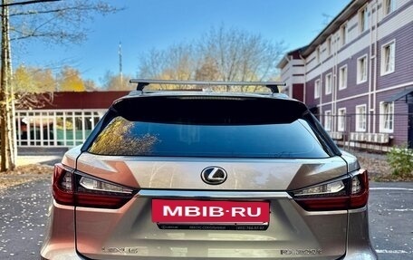 Lexus RX IV рестайлинг, 2017 год, 3 450 000 рублей, 4 фотография