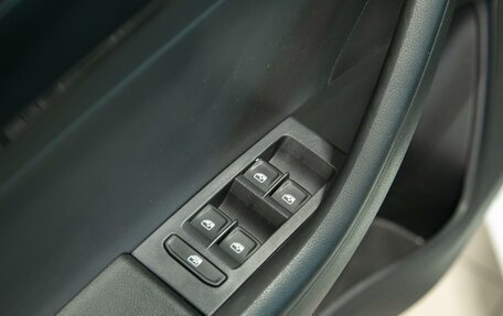 Skoda Rapid II, 2021 год, 1 750 000 рублей, 28 фотография