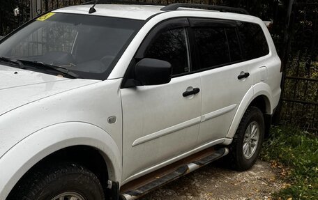 Mitsubishi Pajero Sport II рестайлинг, 2015 год, 1 590 000 рублей, 5 фотография