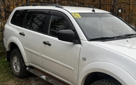 Mitsubishi Pajero Sport II рестайлинг, 2015 год, 1 590 000 рублей, 2 фотография