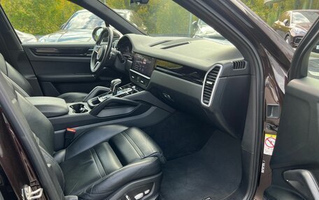 Porsche Cayenne III, 2019 год, 5 400 000 рублей, 17 фотография