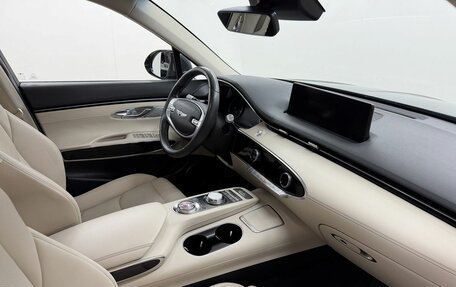Genesis GV70, 2021 год, 4 280 000 рублей, 12 фотография