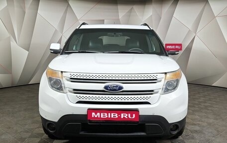 Ford Explorer V рестайлинг, 2015 год, 1 749 000 рублей, 7 фотография