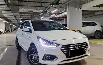 Hyundai Solaris II рестайлинг, 2017 год, 999 999 рублей, 1 фотография
