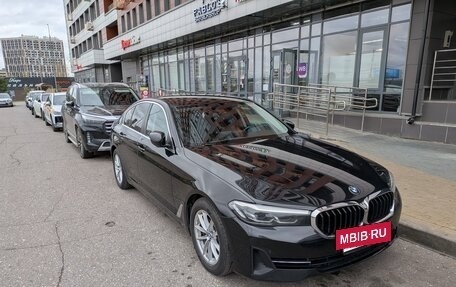 BMW 5 серия, 2022 год, 5 000 000 рублей, 2 фотография