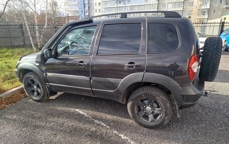 Chevrolet Niva I рестайлинг, 2016 год, 850 000 рублей, 4 фотография