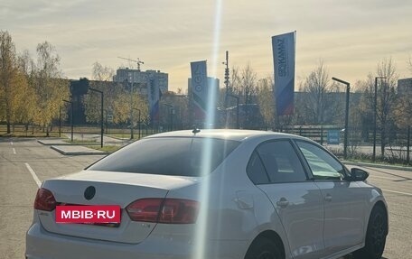 Volkswagen Jetta VII, 2013 год, 620 000 рублей, 3 фотография