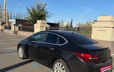 Opel Astra J, 2013 год, 650 000 рублей, 5 фотография