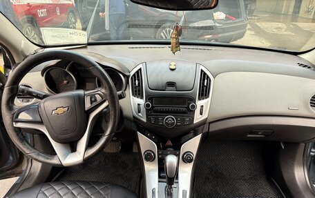 Chevrolet Cruze II, 2013 год, 590 000 рублей, 12 фотография