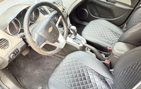 Chevrolet Cruze II, 2013 год, 590 000 рублей, 13 фотография