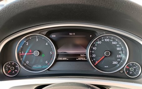 Volkswagen Touareg III, 2012 год, 2 187 000 рублей, 15 фотография