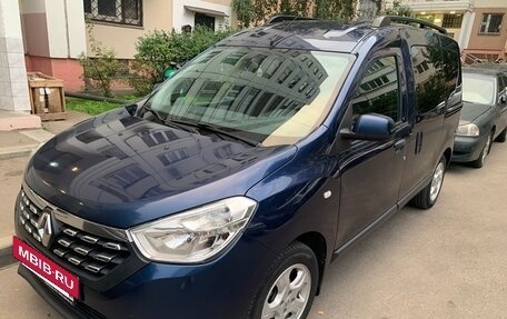 Renault Dokker, 2017 год, 1 250 000 рублей, 2 фотография