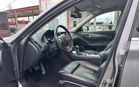Infiniti Q50 I рестайлинг, 2015 год, 1 900 000 рублей, 6 фотография