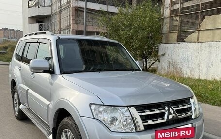 Mitsubishi Pajero IV рестайлинг 2, 2011 год, 1 650 000 рублей, 2 фотография