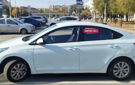 Hyundai Solaris II рестайлинг, 2020 год, 999 999 рублей, 5 фотография